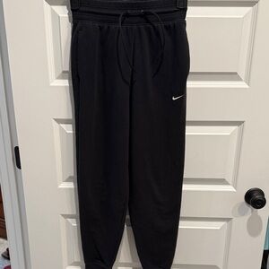 Nike Black joggers with drawstring